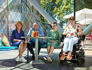 AWVB - Uitnodiging voor ervaringsdeskundigen / De kracht van 15 jaar ervaringsdeskundigheid